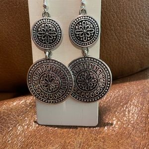 Faux silver Dangling earrings
